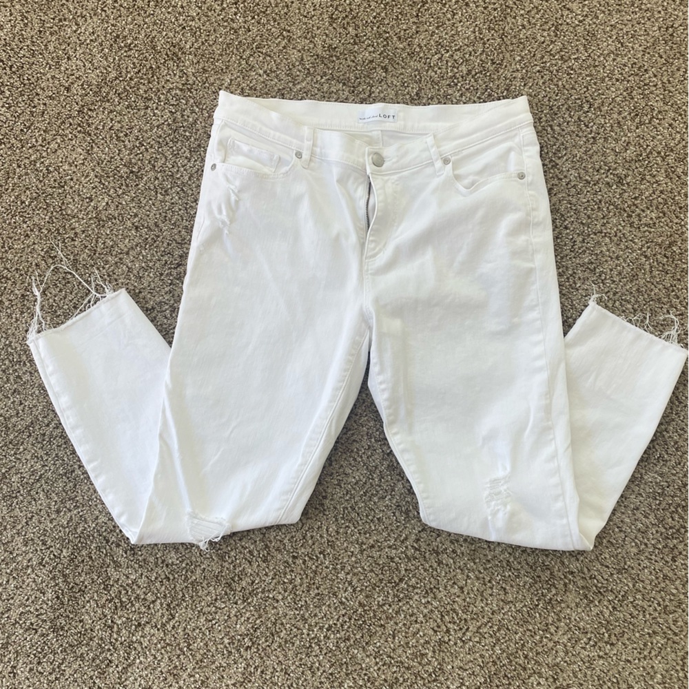 Loft Distressed Modern Skinny Crop Raw Hem 31/12